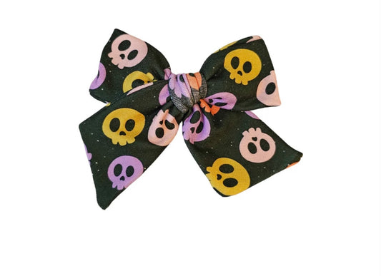 Glow Skully Bow